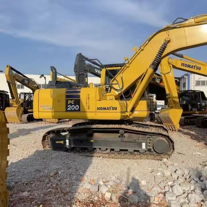 Komatsu PC 200-8 Rupsgraafmachines