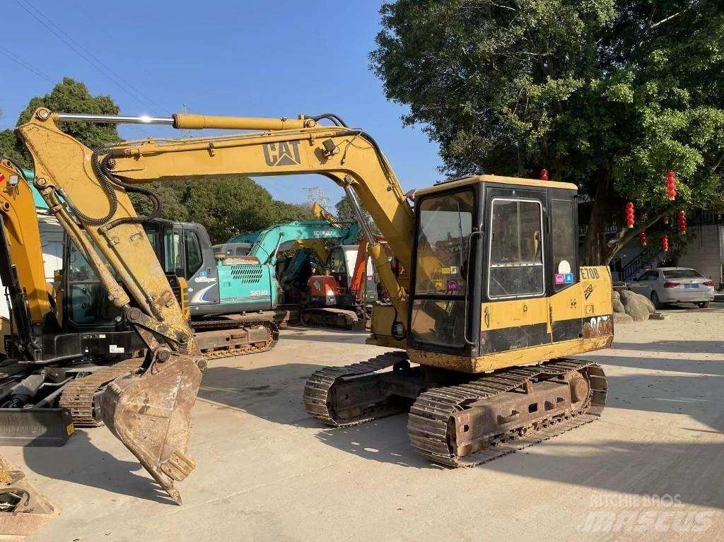 CAT E 70 B Rupsgraafmachines