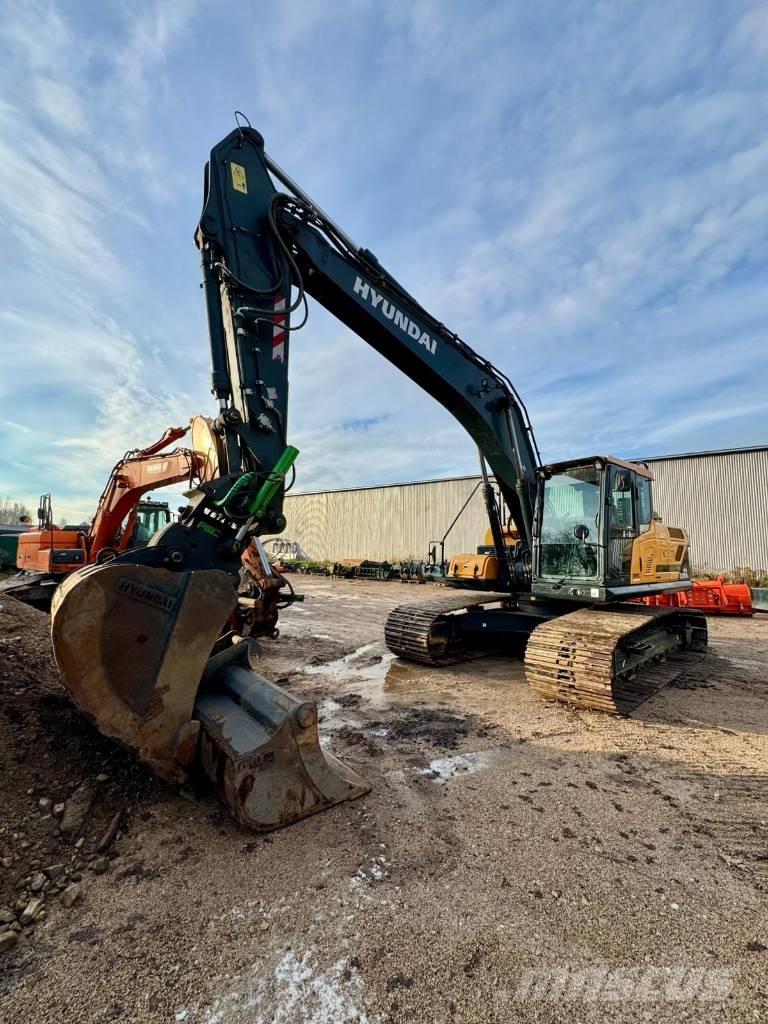 Hyundai HX 220 AL Rupsgraafmachines