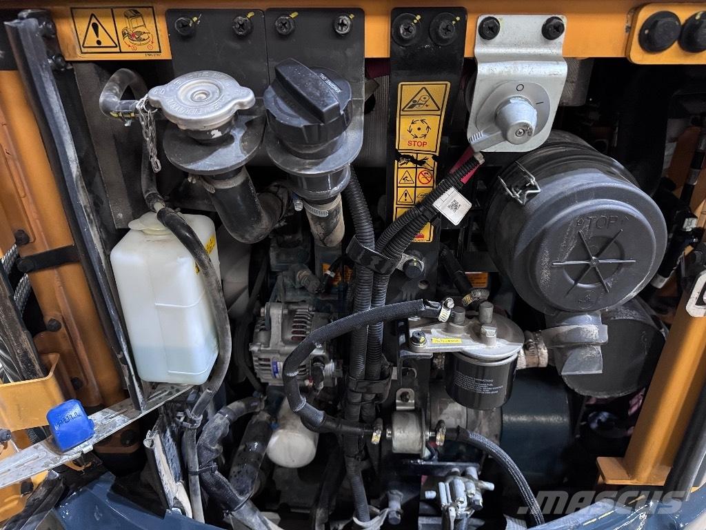 Hyundai R25Z-9 AK Minigraafmachines < 7t