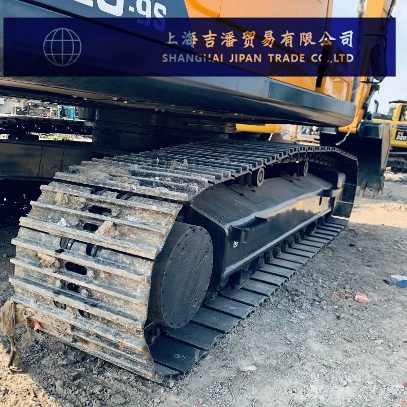 Hyundai R220 Rupsgraafmachines