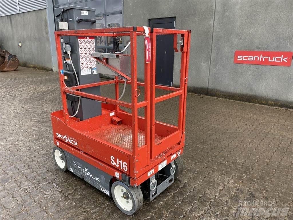 SkyJack SJ16 Personenliften en invalideliften