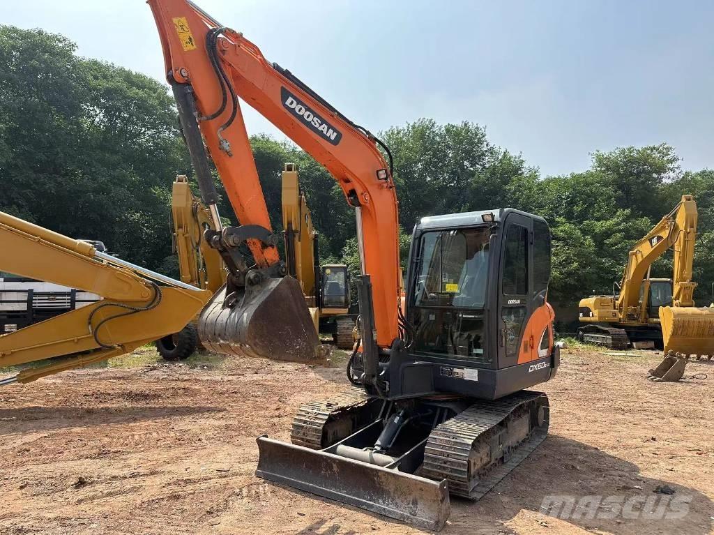 Doosan DX 60 Rupsgraafmachines