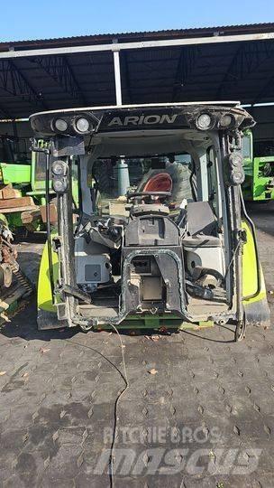 CLAAS Arion 630    Tuz Gieken en dippers