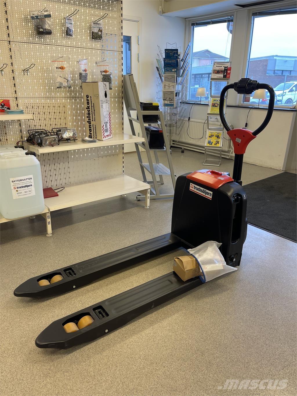 EP Equipment F4 Meeloop stapelaar