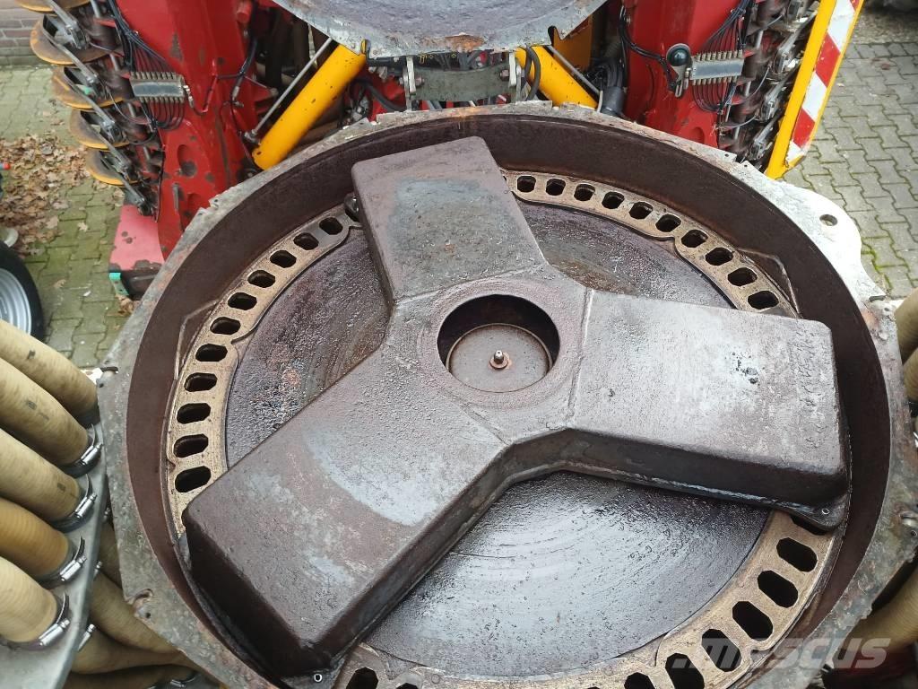 Vredo ZB3-9152 Mestverspreider