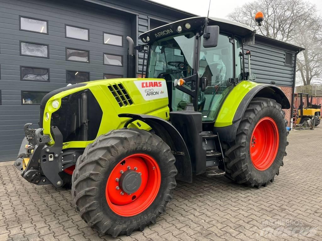 CLAAS Arion 620 CIS Tractoren