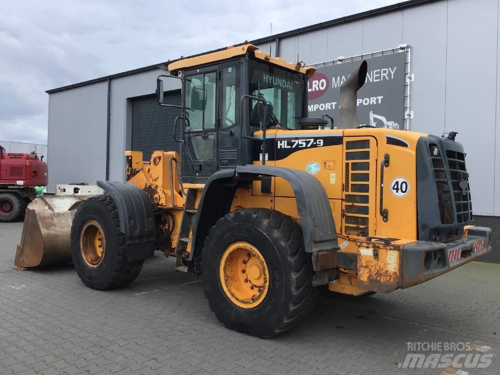 Hyundai HL 757-9 Wielladers