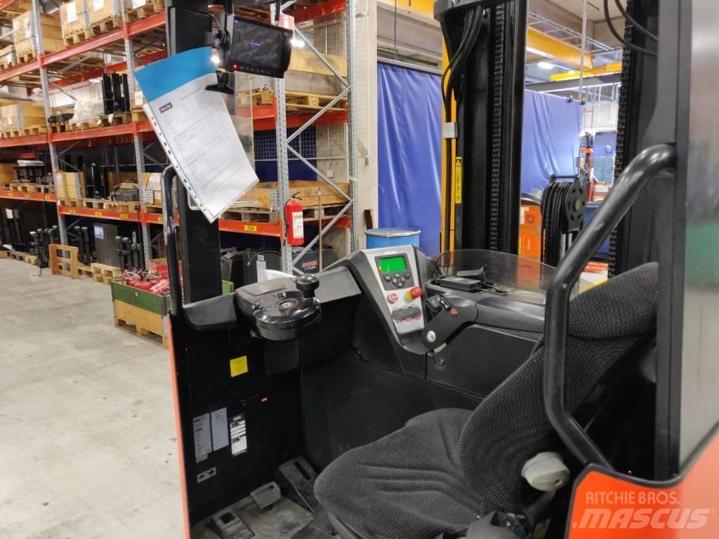 Rocla HS 16 F 5900 Reachtruck voor hoog niveau