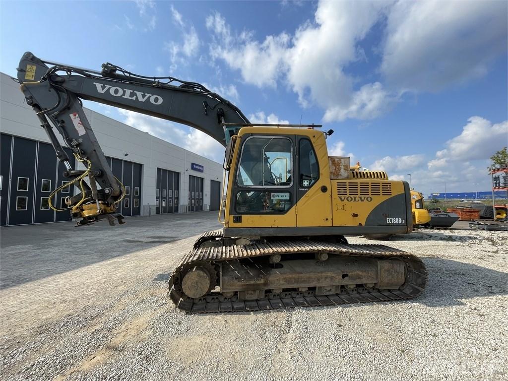 Volvo EC 180 B LC Rupsgraafmachines