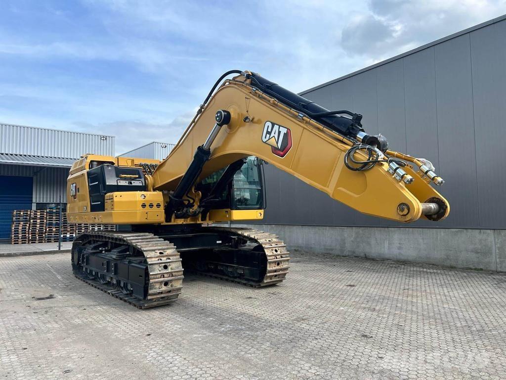 CAT 374 Rupsgraafmachines