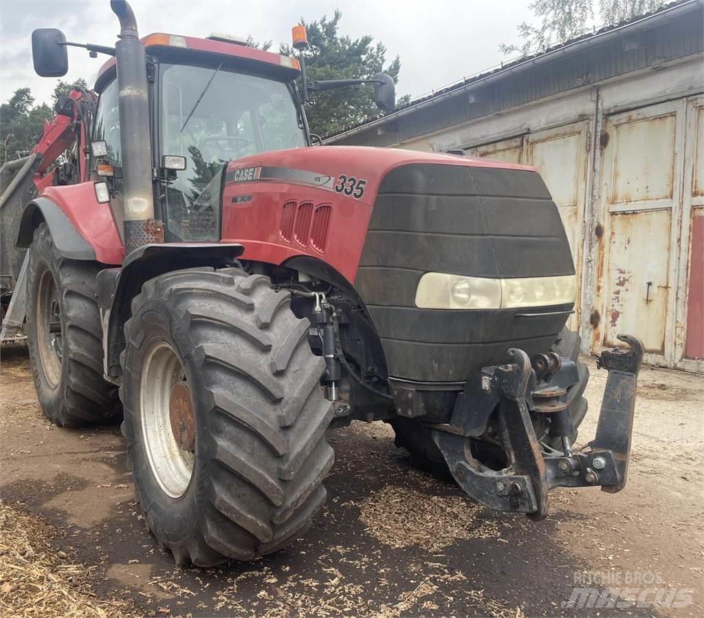 Case IH Magnum 335 Tractoren
