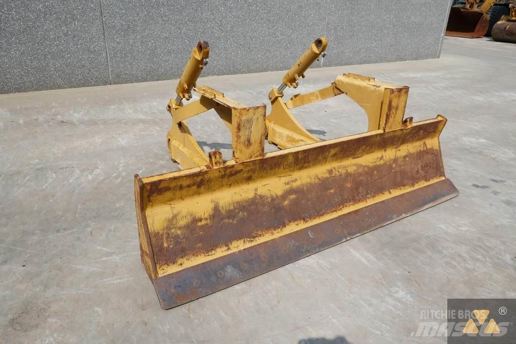 CAT Skidder blade Bladen
