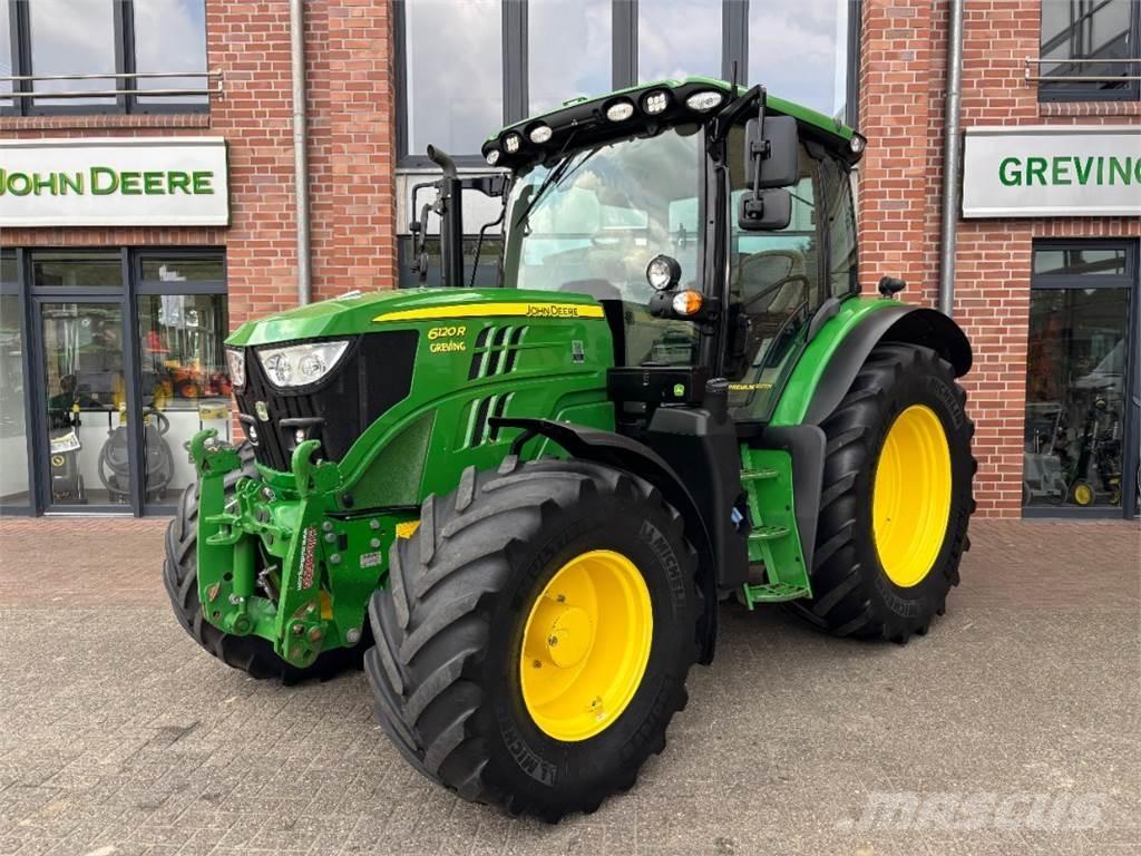 John Deere 6120R Tractoren