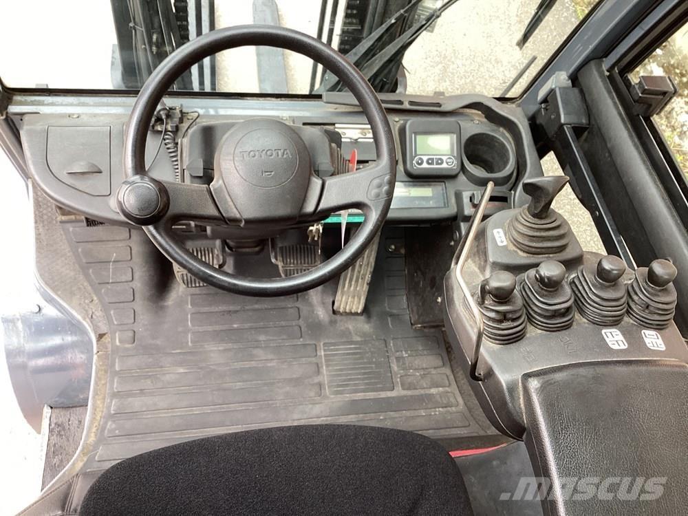 Toyota 8FDJF35 Diesel heftrucks