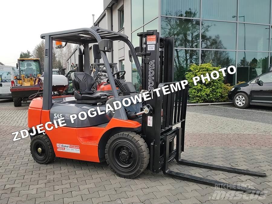 Toyota 42-7FGF25 LPG heftrucks