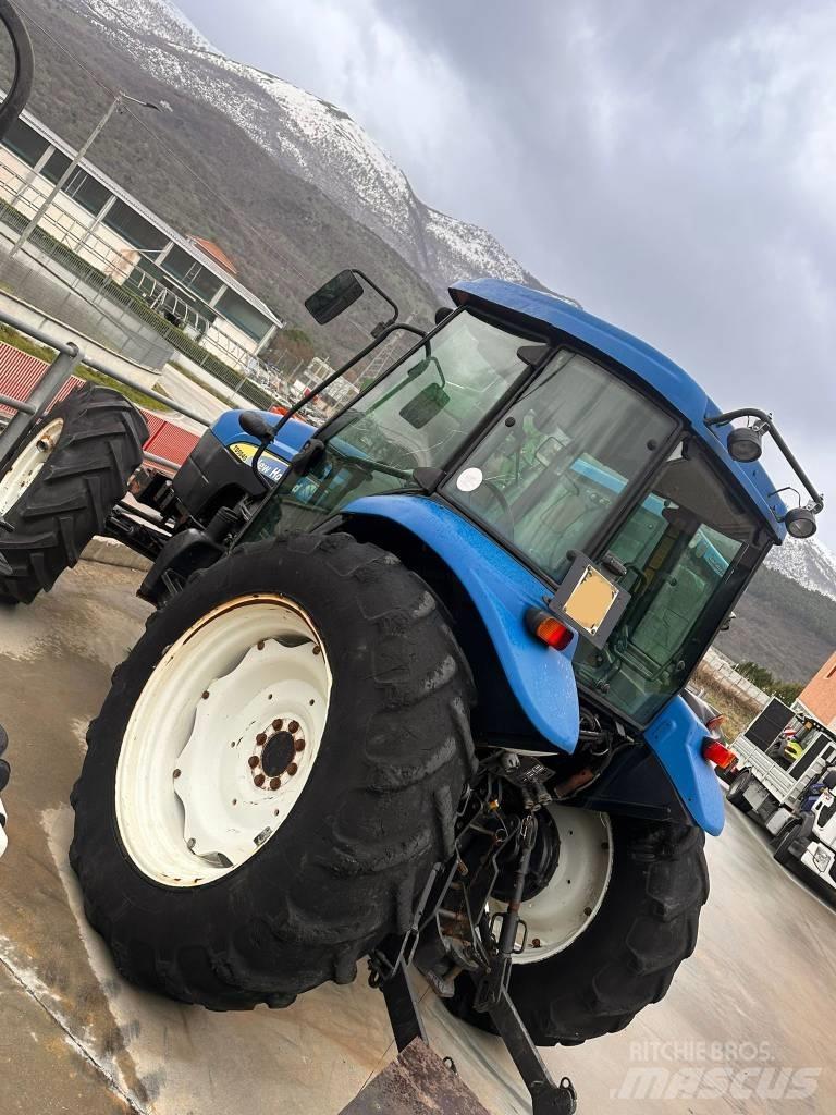 New Holland TD 5040 Tractoren