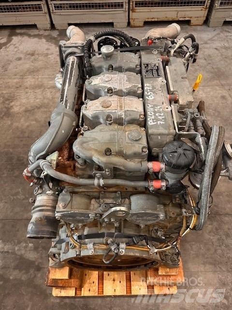 Liebherr D 934 SA 6 Motoren