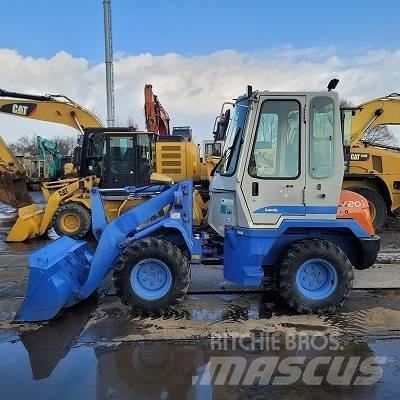Hitachi LX 20-7 Wielladers
