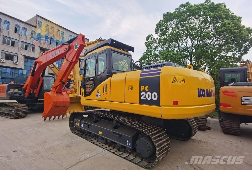 Komatsu PC 200-8 Rupsgraafmachines