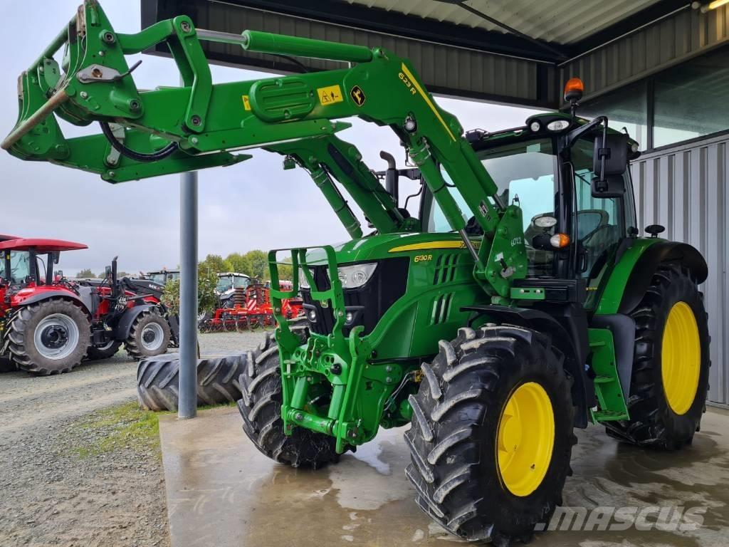 John Deere 6130 R Tractoren