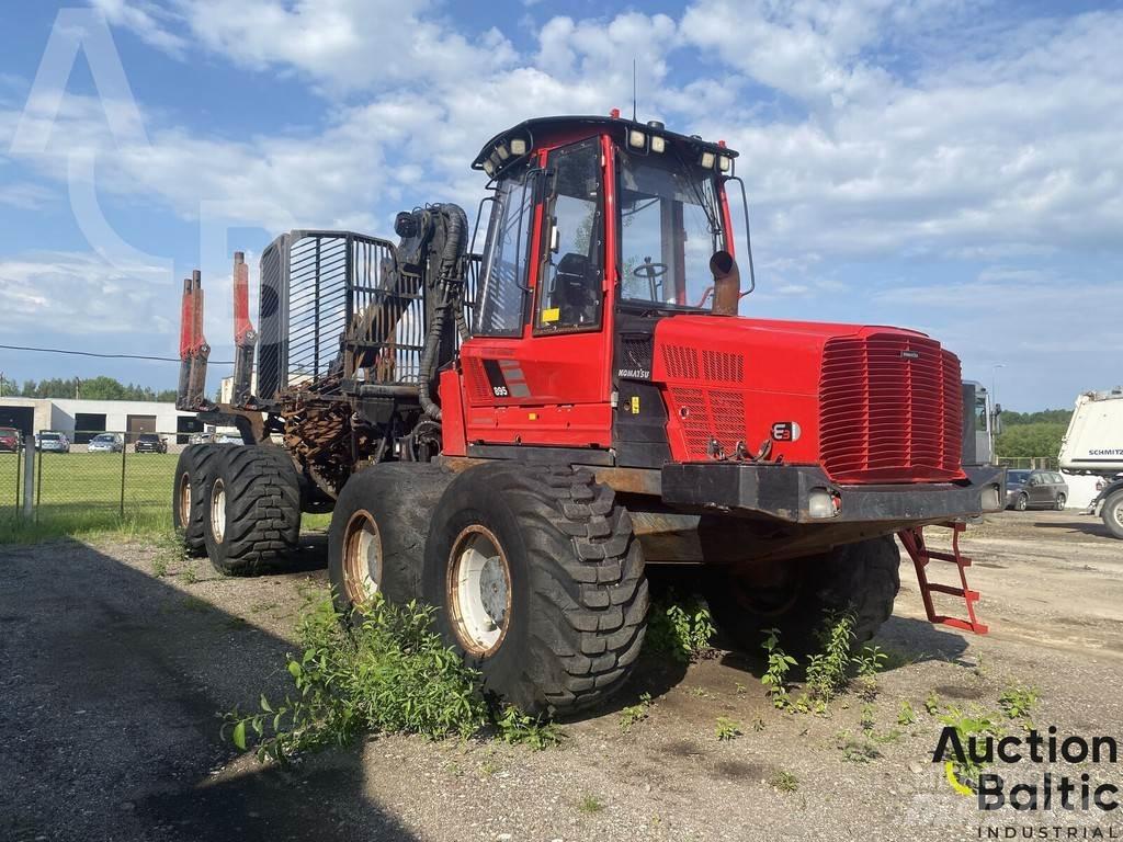 Komatsu 895 Uitrijwagens