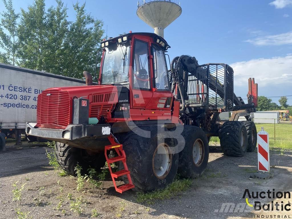 Komatsu 895 Uitrijwagens