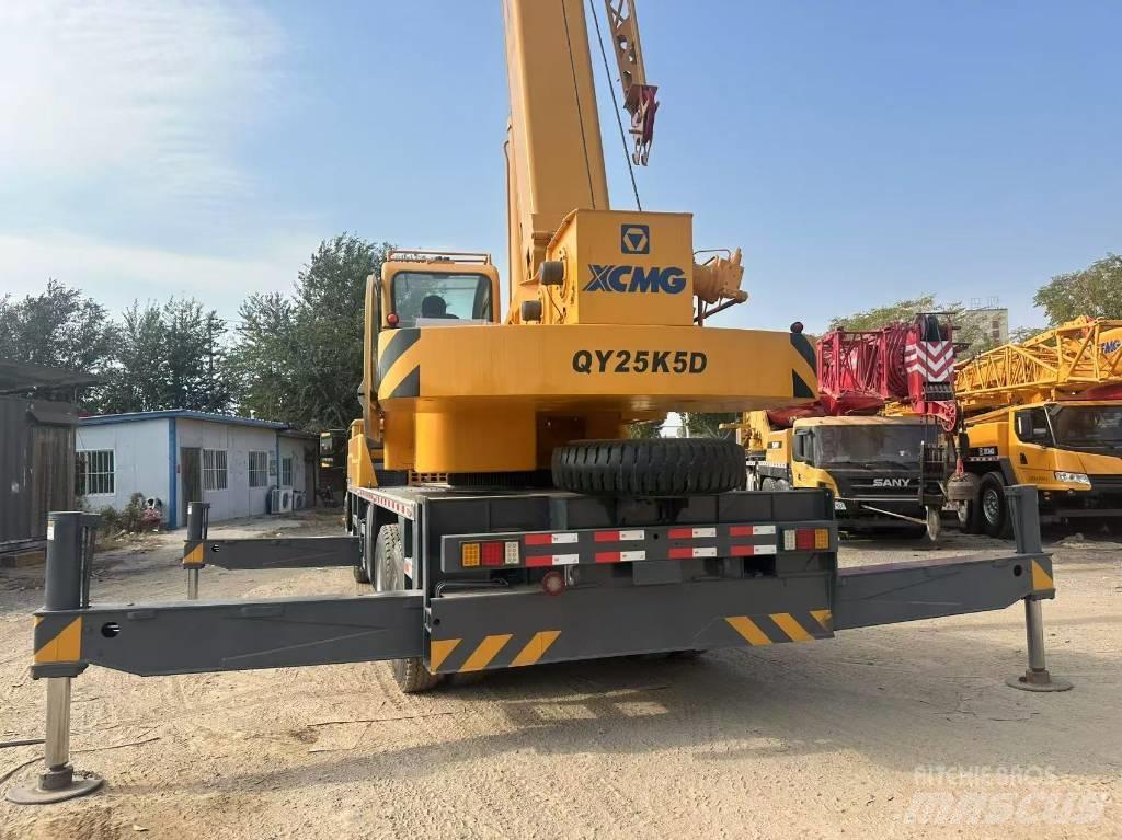 XCMG QY 25 K5D Kranen voor alle terreinen