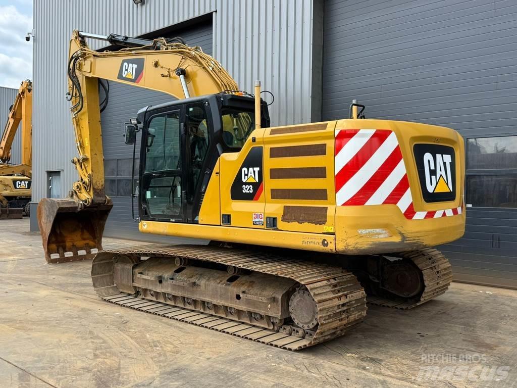 CAT 323 07A Speciale Graafmachines