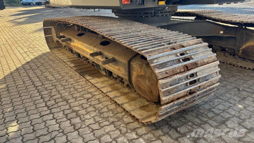 Volvo EC 220 E Rupsgraafmachines