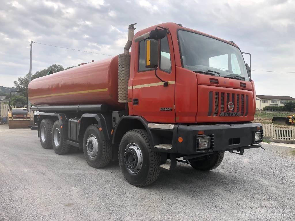 Astra HD 7 84.42 Tankwagen