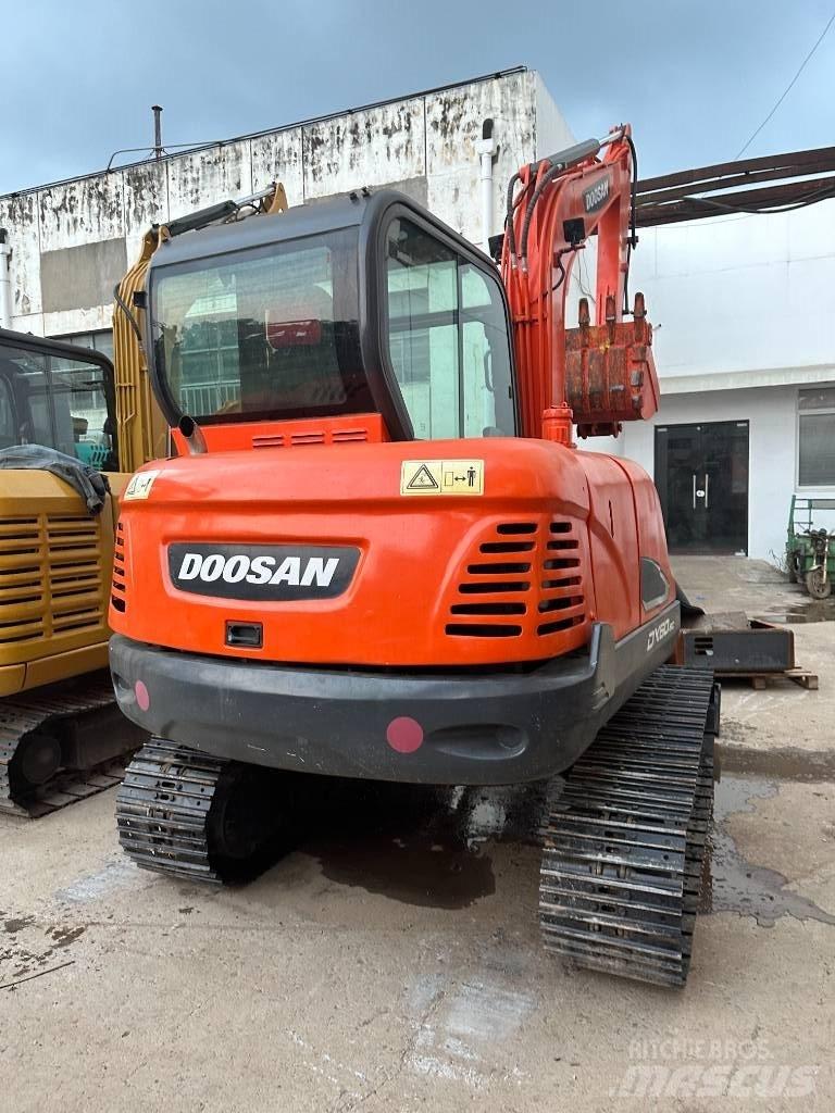Doosan DX 60 Minigraafmachines < 7t