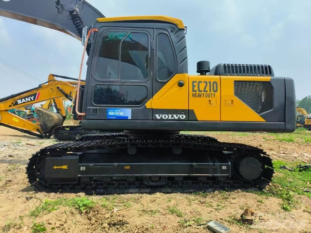Volvo EC 210 Rupsgraafmachines