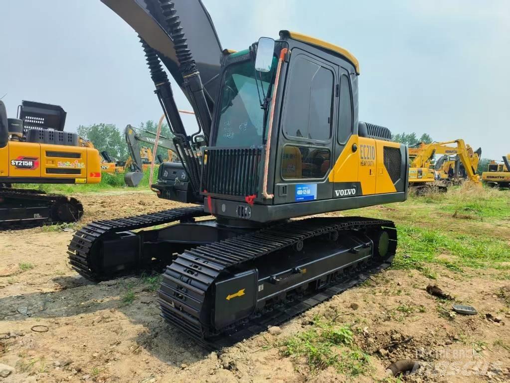 Volvo EC 210 Rupsgraafmachines