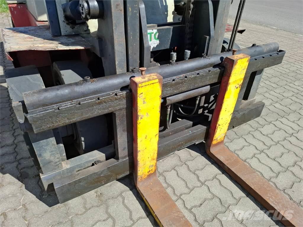Nissan DF05A60U Diesel heftrucks