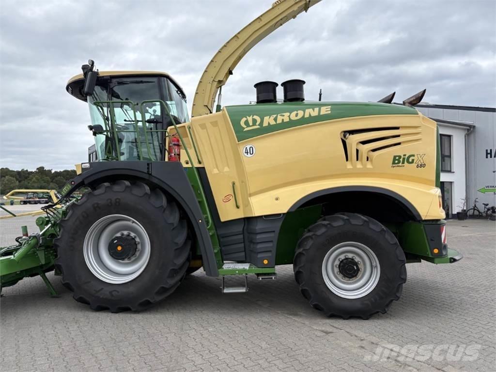 Krone BIG X 680 Getrokken veldhakselaar