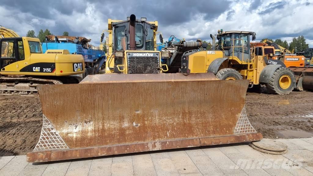 Komatsu D 61 PX-15 Rupsdozers