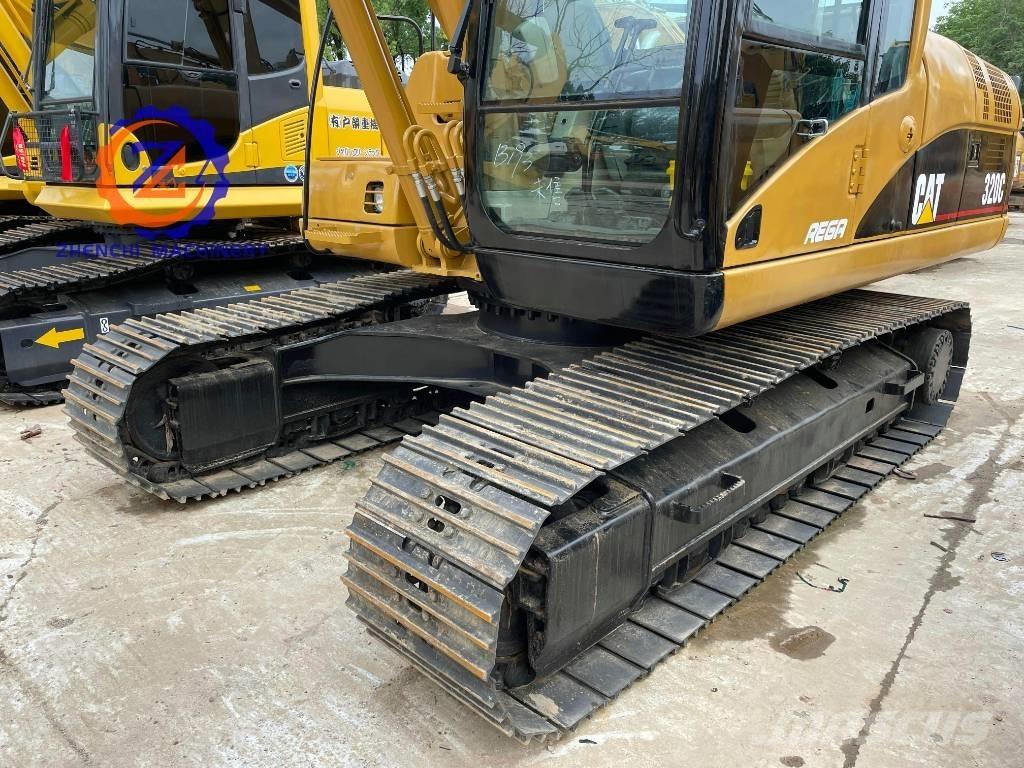 CAT 320 C Rupsgraafmachines