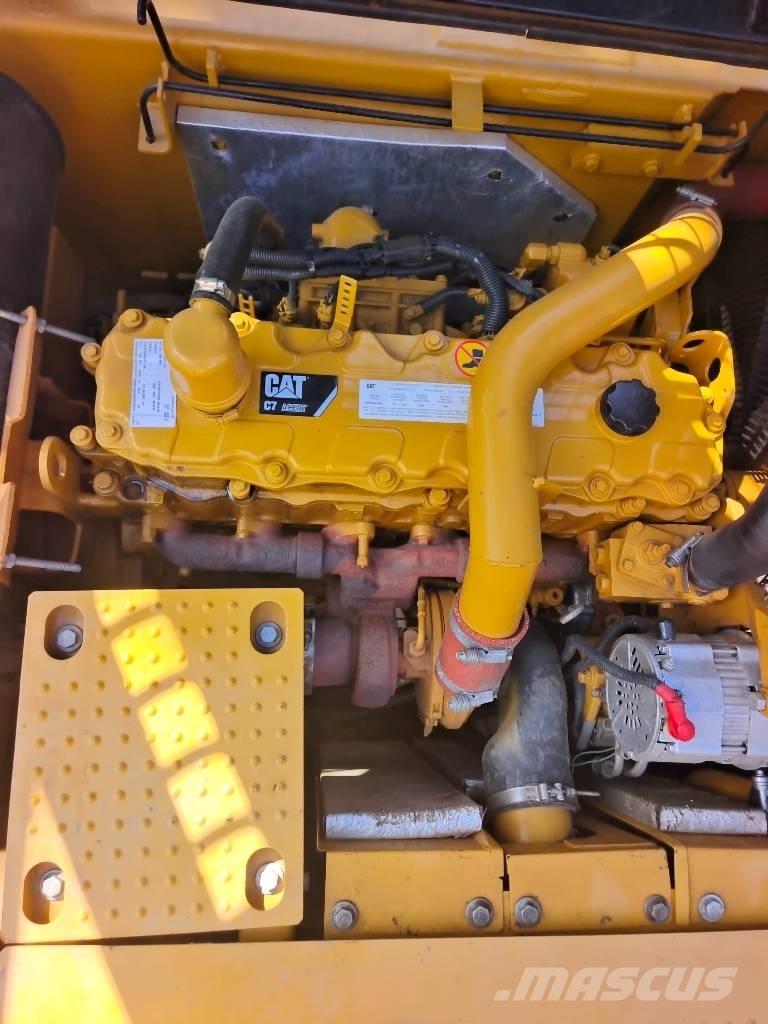 CAT 329D2L Rupsgraafmachines