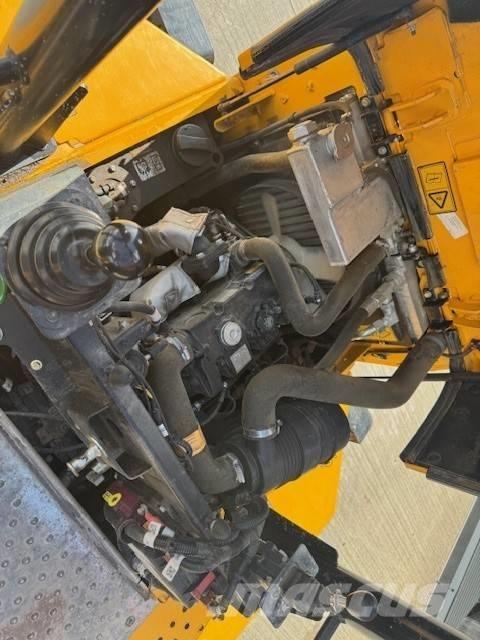 JCB 3STH 2S5 Mini Dumpers