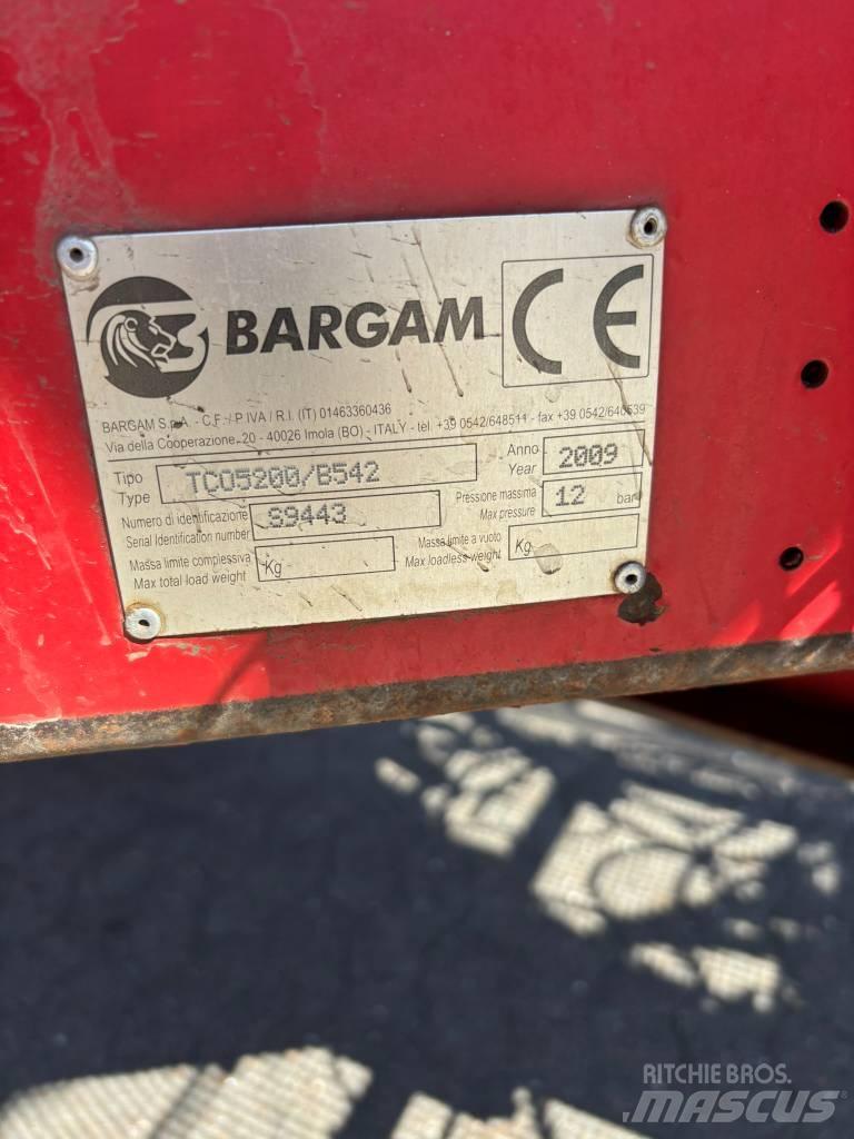 Bargam 5200 Compact Getrokken spuitmachines
