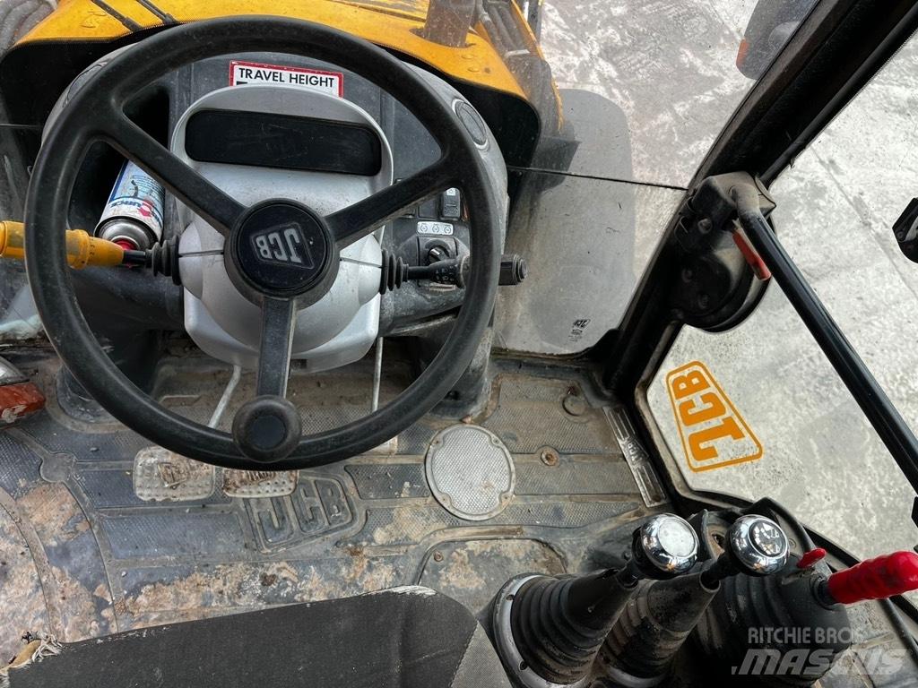 JCB 3 CX Contractor Wielgraafmachines