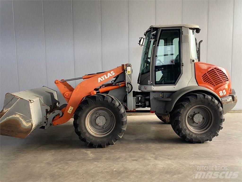 Atlas AR 85 Wielladers