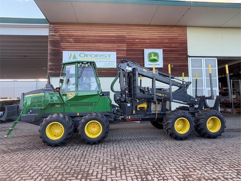 John Deere 1110 G Uitrijwagens
