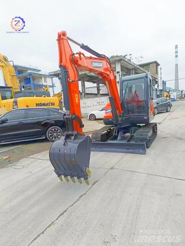 Doosan DX 55 Minigraafmachines < 7t
