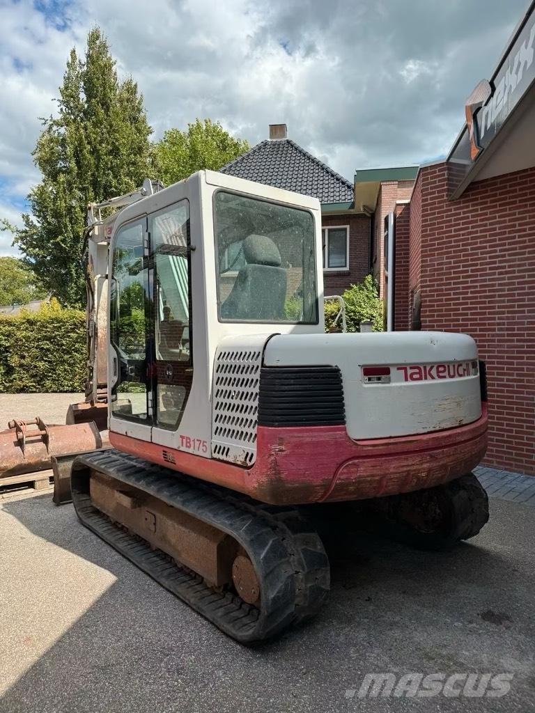 Takeuchi TB 175 Rupsgraafmachines