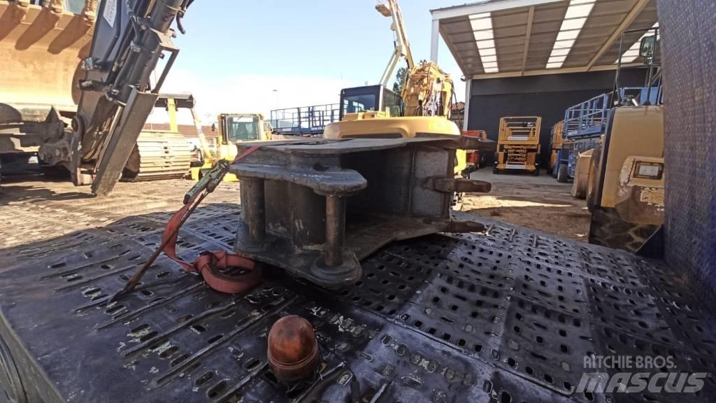 Volvo EC 140 E Rupsgraafmachines