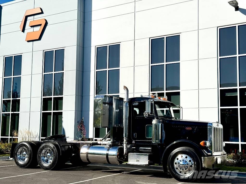 Peterbilt 379 Trekkers
