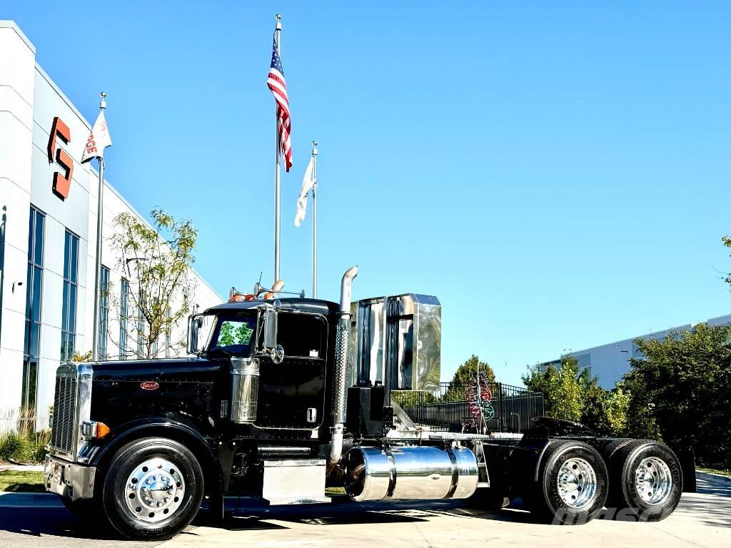 Peterbilt 379 Trekkers