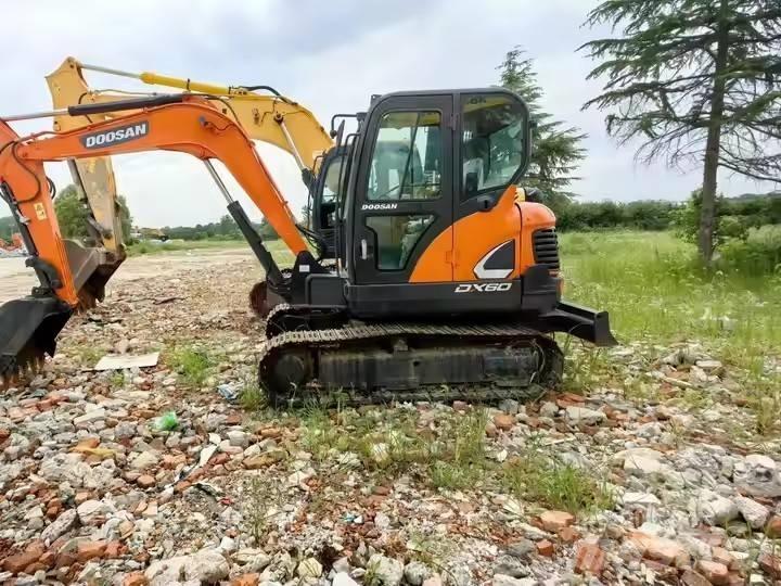 Doosan DX 60 Rupsgraafmachines